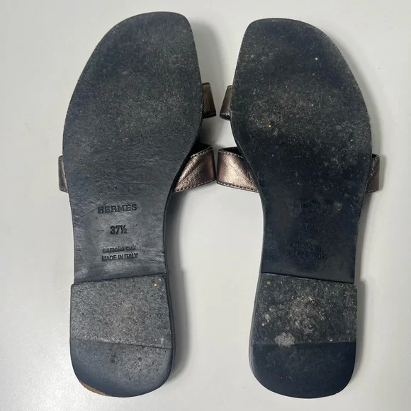 Hermes Oran Dore Vieilli Silver Gray Metallic Leather H Slide Sandals Slippers